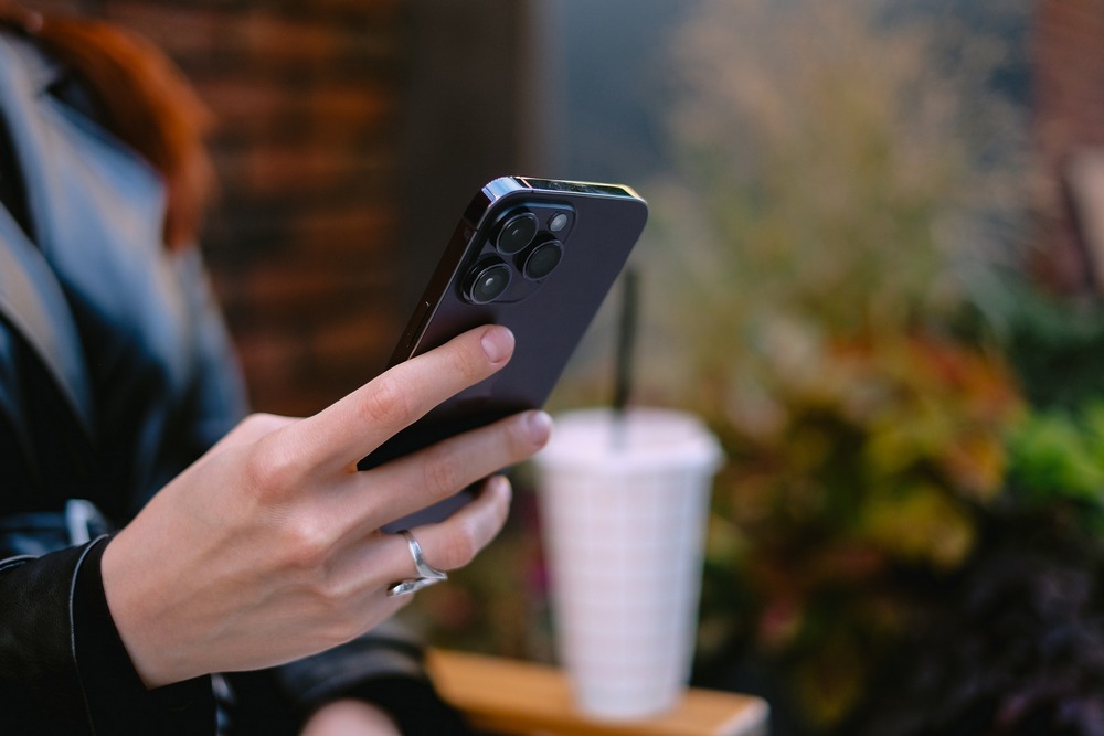 Клиенты Т2 первыми могут выбрать название сети или эмодзи вместо стандартного имени