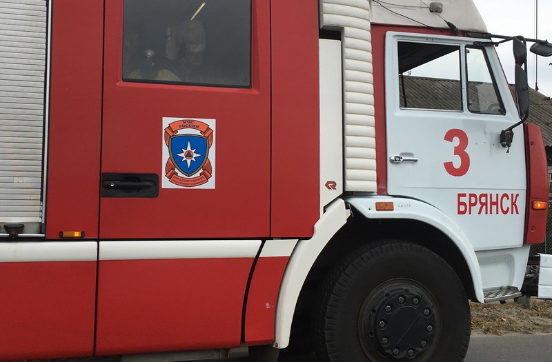 Ночью в Фокинском районе Брянска вспыхнул грузовик