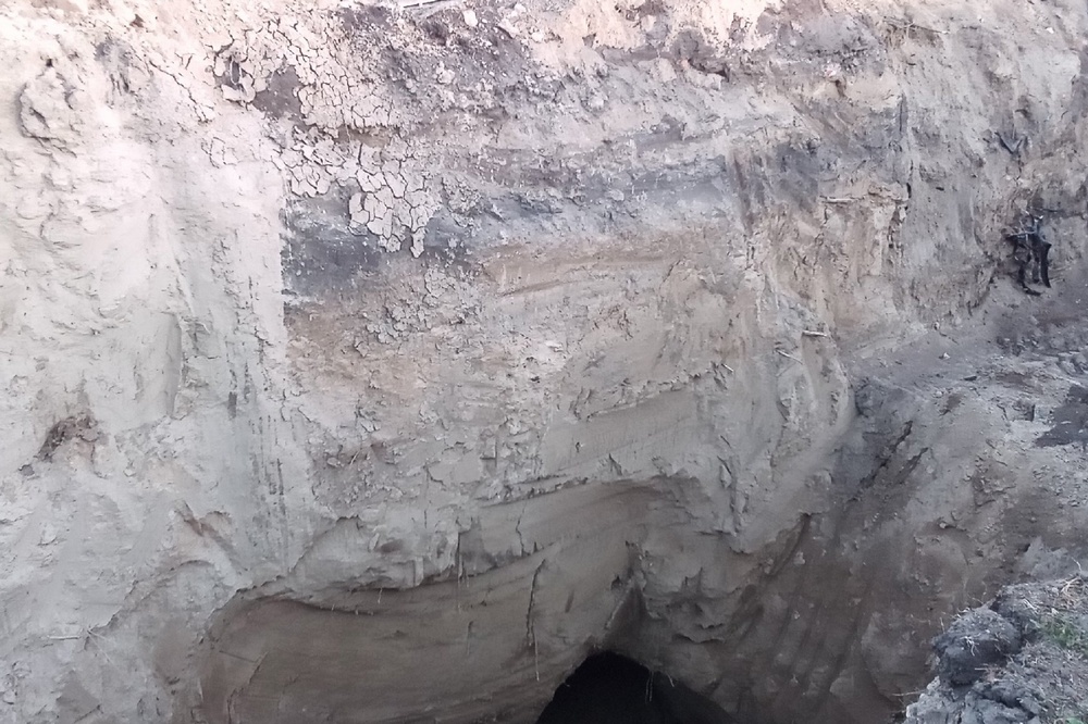 Пострадавший в траншее под Гордеевкой отказался судиться с работодателем