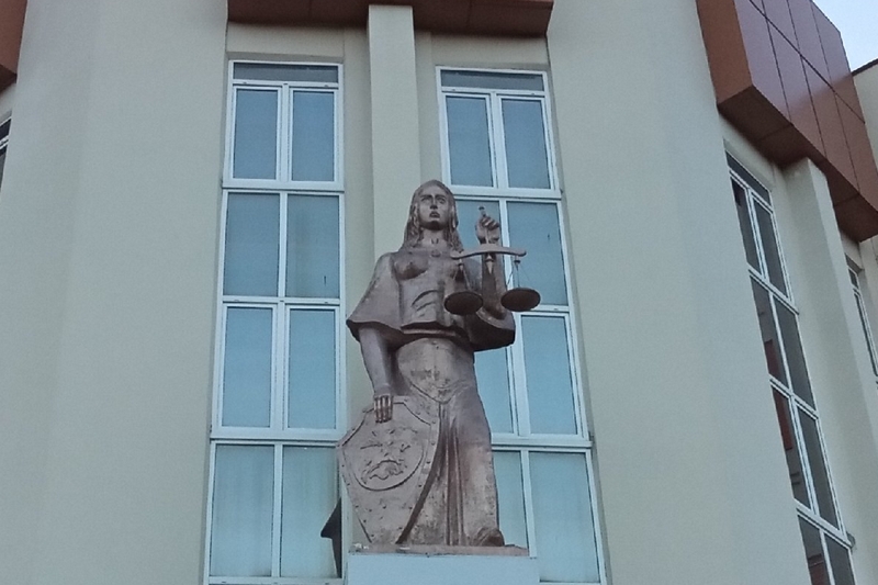 Сотрудник брянского управления Росгвардии решил стать судьей