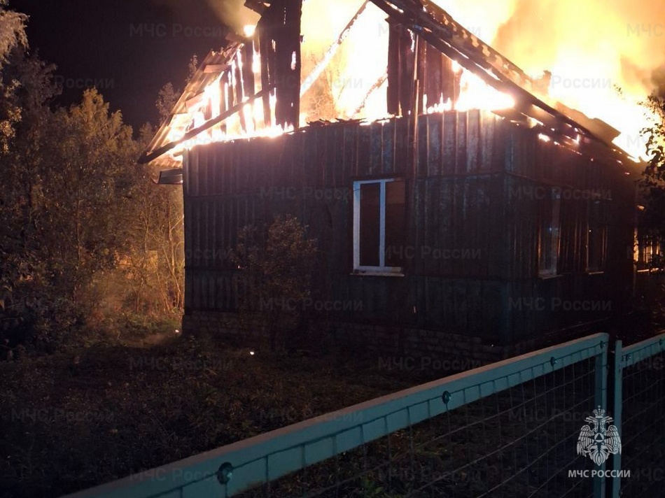 Пожар в Клетне унес жизнь 78-летнего мужчины