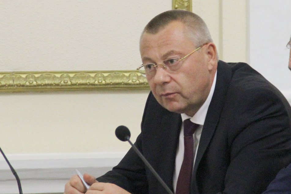Экс-заму брянского губернатора Тимошенко и его сыну вновь продлили арест