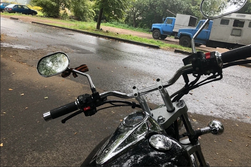 На Калинина в Брянске инспекторы остановили 14-летнего мотоциклиста