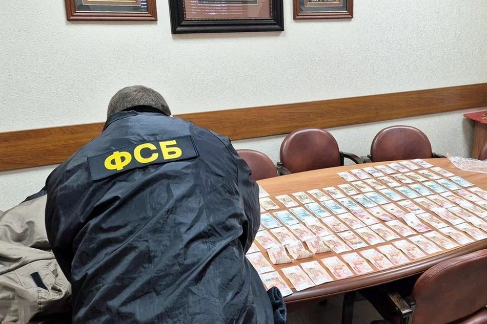 Задержанный директор ГБУ «Брянскоблтехинвентаризация» заключил контракт с Минобороны