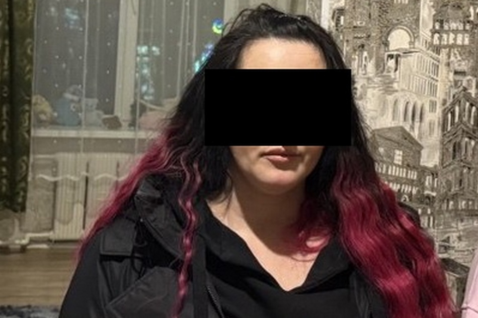 У жительницы Брянска нашли более 100 свертков с наркотиками