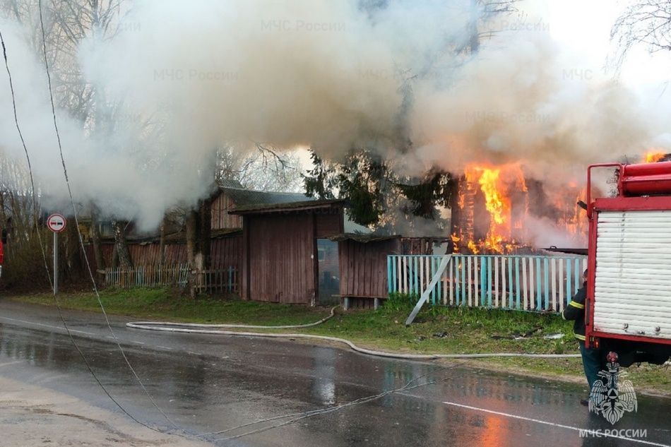 В сгоревшем в Новозыбкове доме обнаружили труп