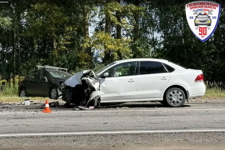 Попавшая в ДТП под Брянском автомобилистка скончалась в больнице