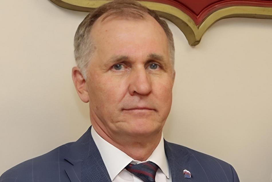 День государственного флага РФ. Брянцев поздравил мэр Александр Макаров