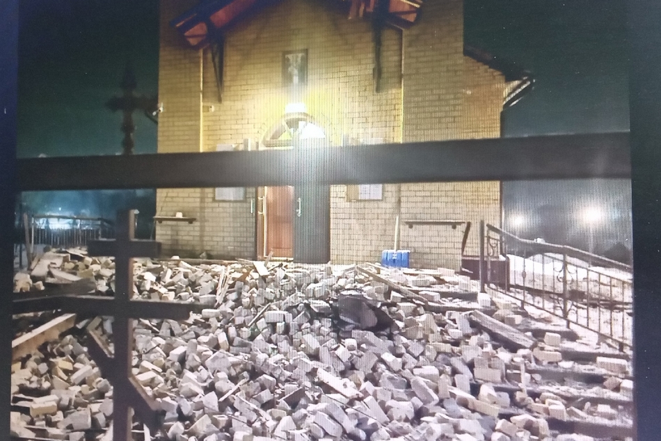 В результате ракетного удара в Выгоничах пострадал храм во имя Святителя Николая