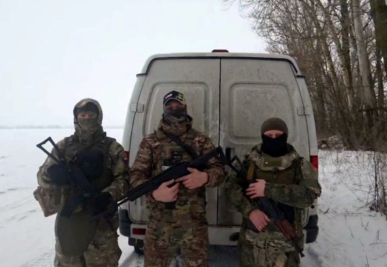 Координационный центр в Навле передал гумпомощь бригаде БпЛА