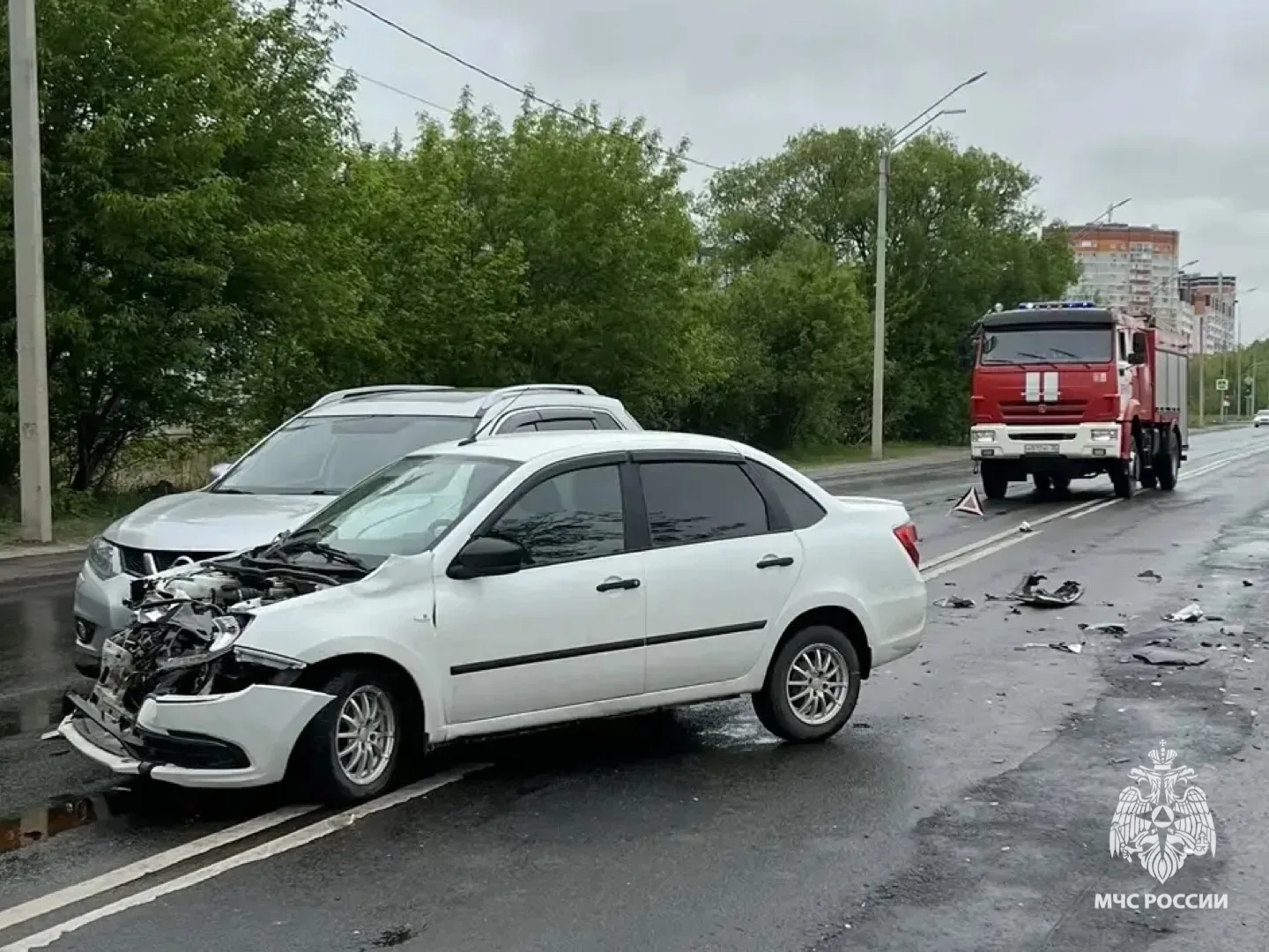 Последствия автоаварии в Бежицком районе с участием трёх легковушек удалось устранить