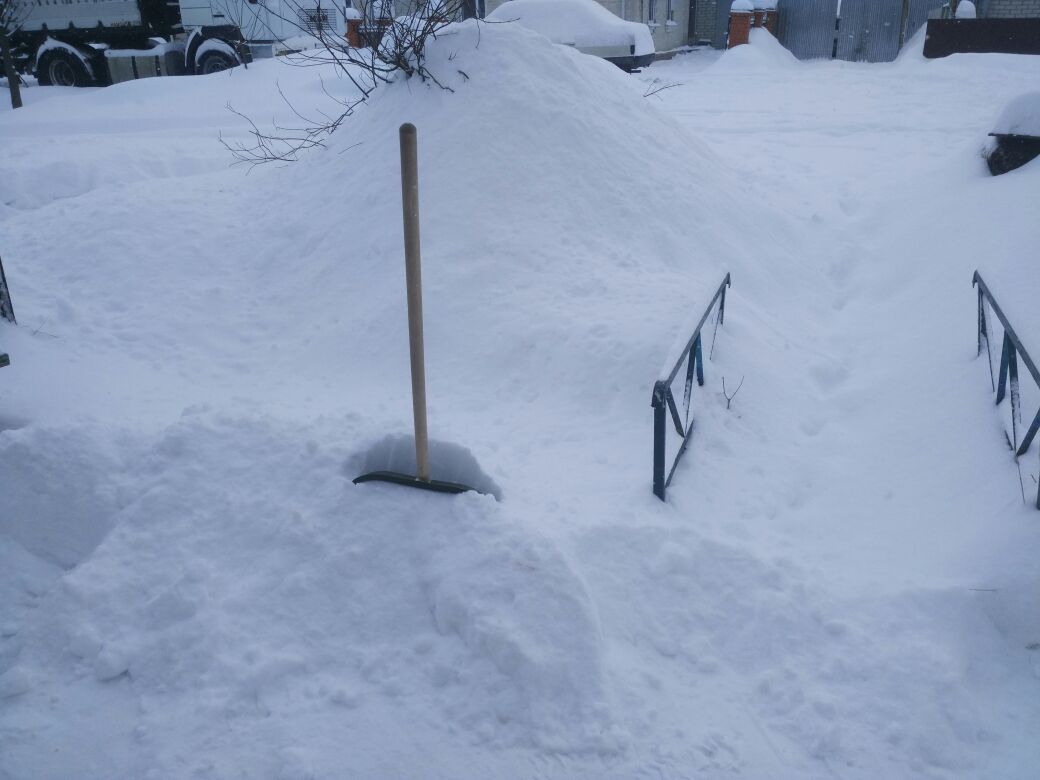 Брянцам могут снизить квартплату за неубранный снег