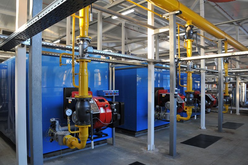 Жители дома по улице Грибоедова пожаловались на ледяные батареи