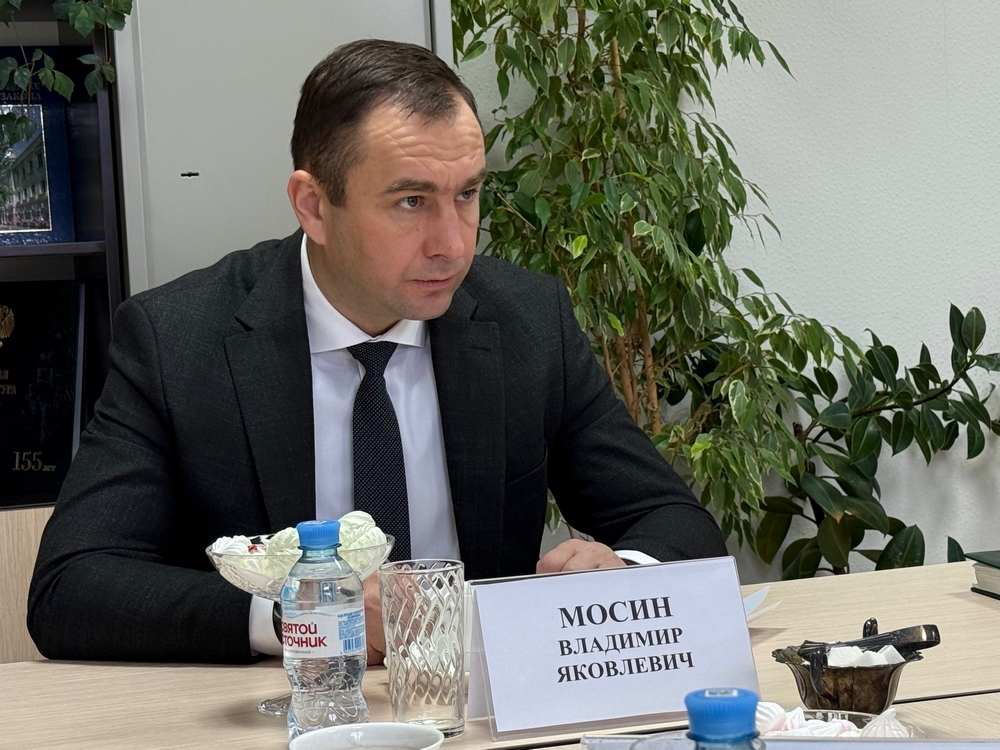 На месте гибели двоих детей в Бежицком районе Брянска побывал прокурор области