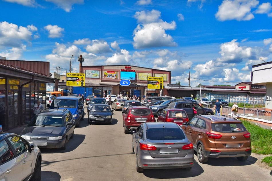 Опустевшие прилавки Центрального рынка напугали жителей Брянска