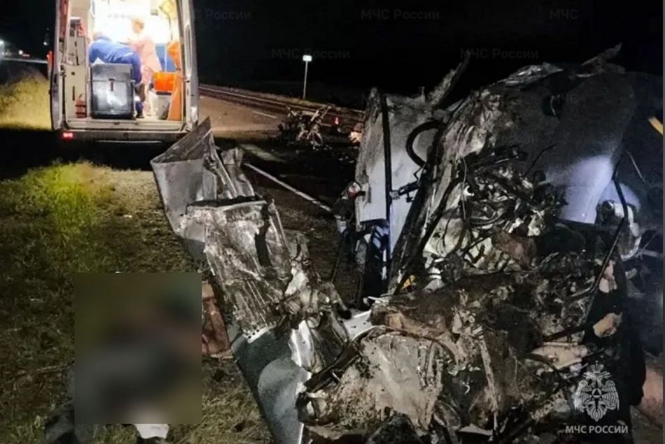 Брянцам показали фото с места жуткого ночного ДТП под Унечей