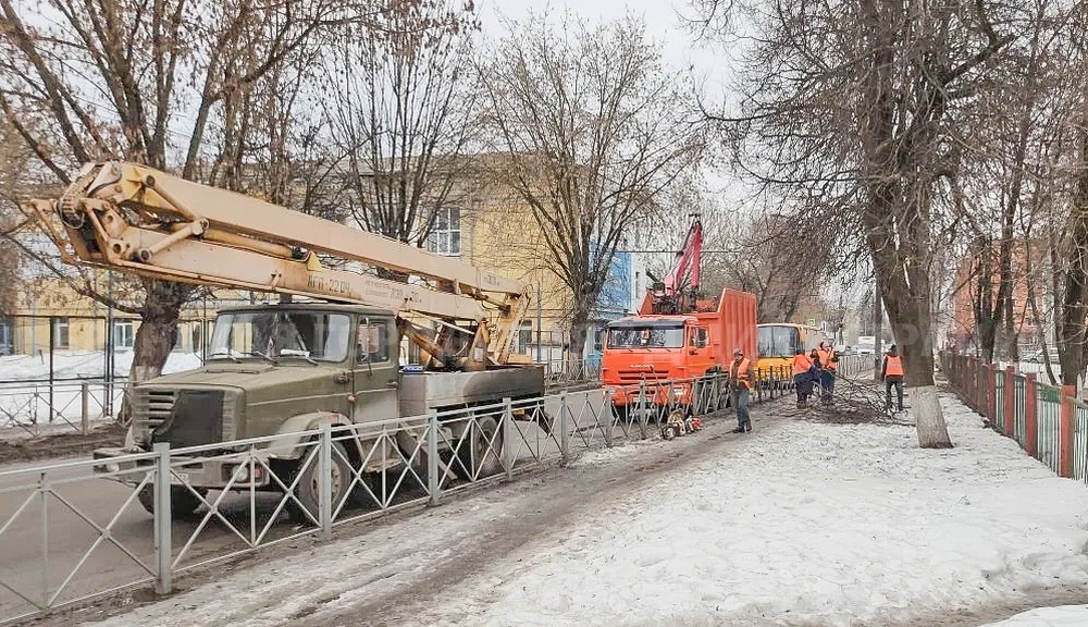 На борьбу с ямами в Брянске вышла «Белта»