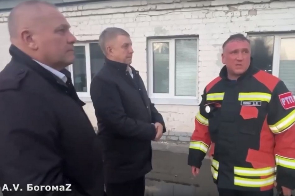 Губернатор Александр Богомаз побывал на месте ракетного удара в Брянске