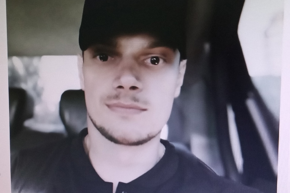 «Здоров, но не до конца цел». Потерявший руку во время ракетного удара ВСУ повар обратился к брянцам