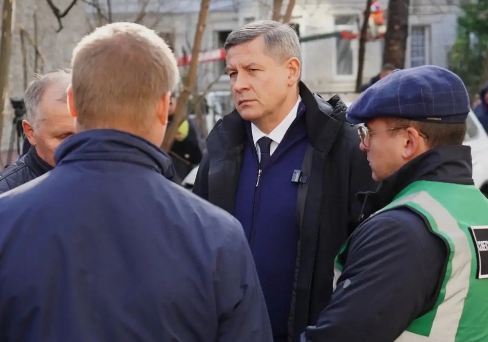 При атаке БПЛА ВСУ на Брянск повреждены почти 200 квартир