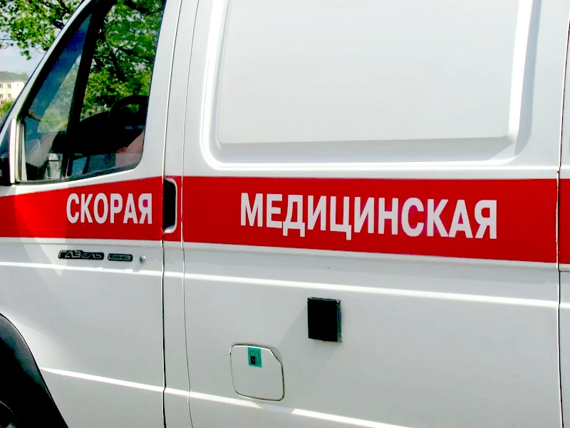 Вражеский дрон атаковал стоянку большегрузов под Жуковкой