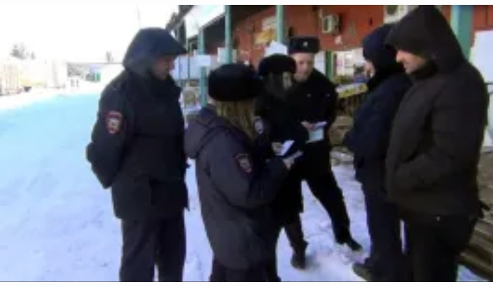 С Брянщины принудительно выдворили 9 мигрантов-нарушителей