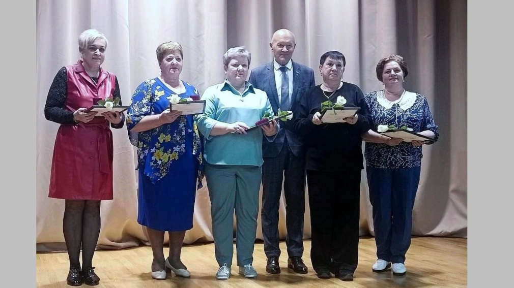 В клинико-диагностическом центре Брянска прошло торжественное событие с вручением наград