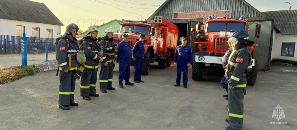 Брянским спасателям провели тренировку навыков ликвидации чрезвычайных ситуаций